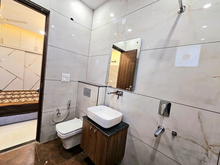 Bathroom, peer mucchalla 4 Bedroom 134 Sq.Yd. Independent House In Peer Mucchalla Zirakpur 8148343