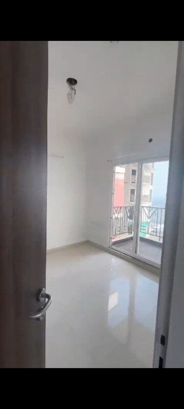 Room in 2 BHK Apartment at Ajnara Homes, Sector 16b Greater Noida – for Sale