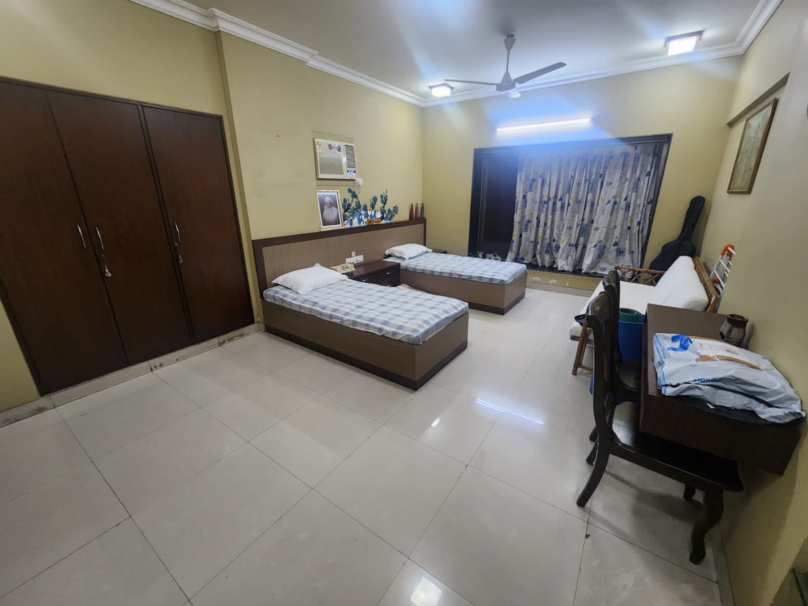 2 BHK 700 Sq.Ft. Apartment in Khadija Hitech Tower