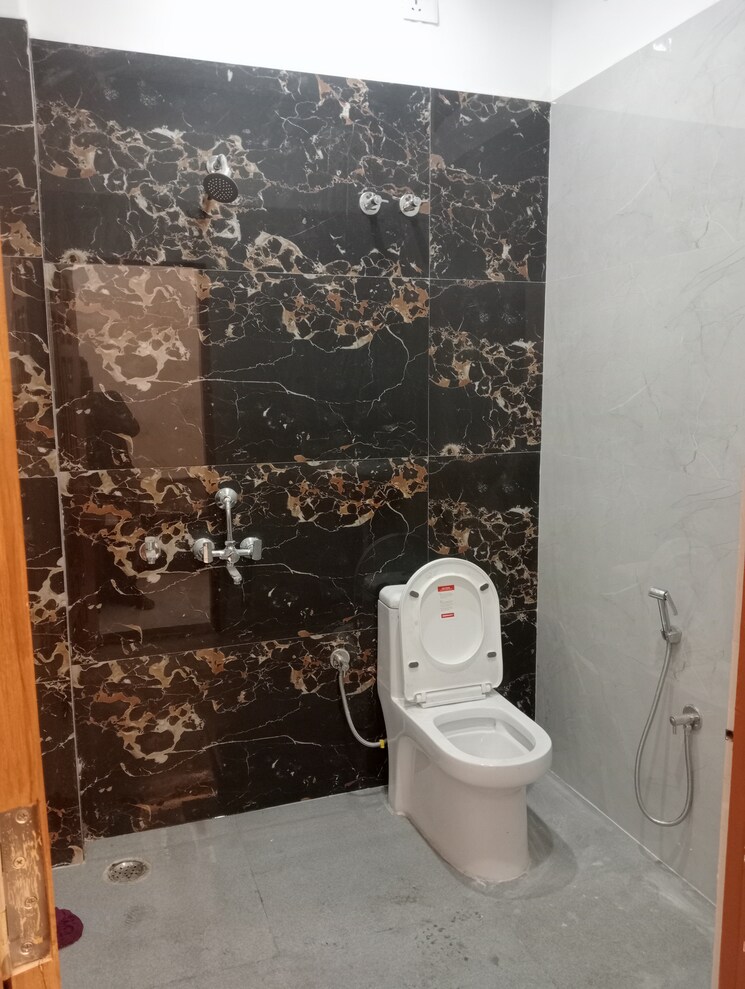 Bathroom, faizabad road 2 Bedroom 1200 Sq.Ft. Villa In Faizabad Road Lucknow 8148470