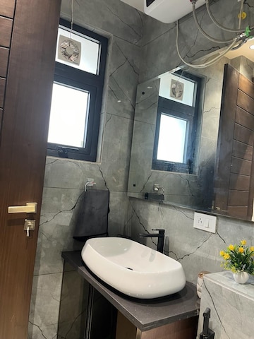 Bathroom in 3 BHK Builder Floor at Ansal Sushant Lok I, Sector 43 – for Rent