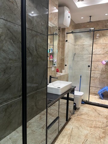 Bathroom in 3 BHK Builder Floor at Ansal Sushant Lok I, Sector 43 – for Rent