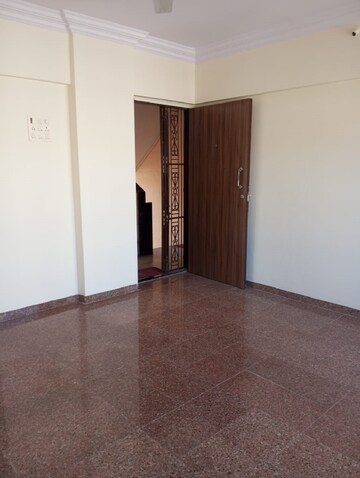 Room in 2 BHK Apartment at Bandra West – for Rent