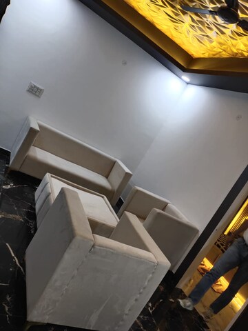 Living Room in 2 BHK Builder Floor at Sector 73 – for Sale