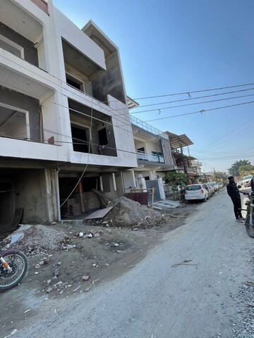 3 BHK Independent House – Exterior View View at Sahastradhara Road - for Sale