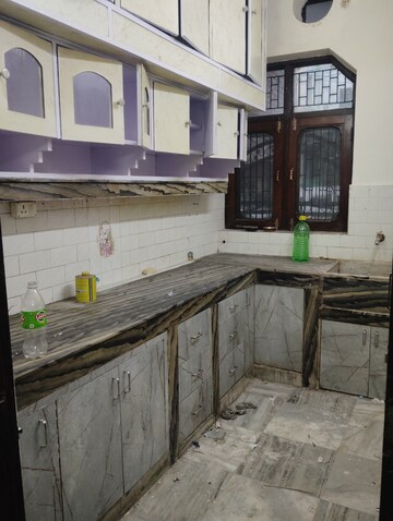 Kitchen in 2 BHK Builder Floor at Sector 16 – for Rent