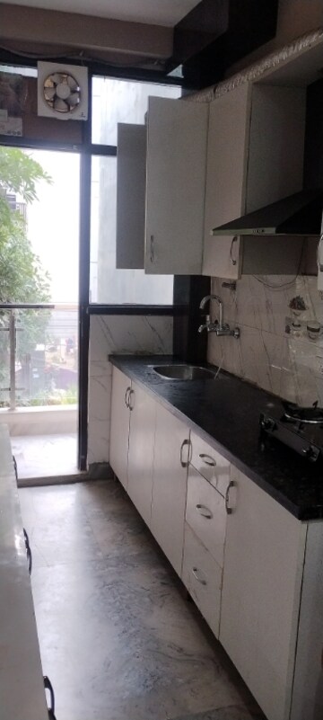 Kitchen in 1 BHK Builder Floor at Sector 54 – for Rent