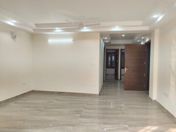 Room in 3 BHK Apartment at Vasant Kunj – for Rent