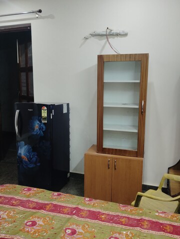Furnished Amenities in 1 RK Builder Floor at Sector 16 – for Rent