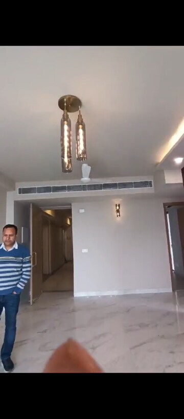 Furnished Amenities in 2 BHK Apartment at M3M Heights, Sector 65 – for Rent