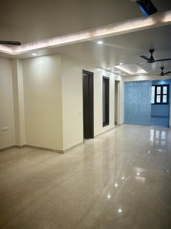 3 BHK Builder Floor For Resale in Nirman Vihar Delhi  8148685