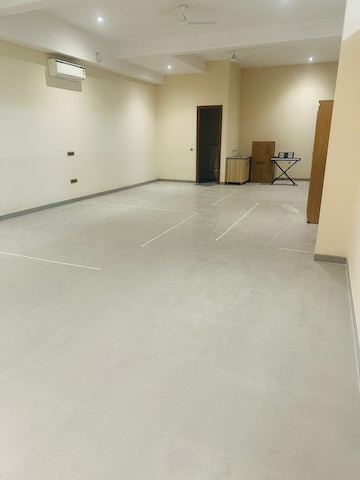 Commercial Office Space 2000 Sq.Ft. For Rent in Lajpat Nagar Delhi  8148674