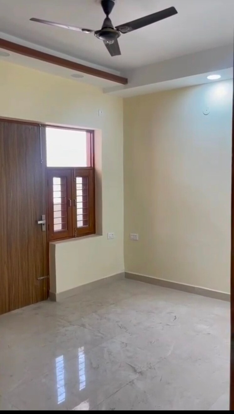 Room, rps-palm-drive 2 Bedroom 125 Sq.Yd. Builder Floor In Sector 88 Faridabad 8148681