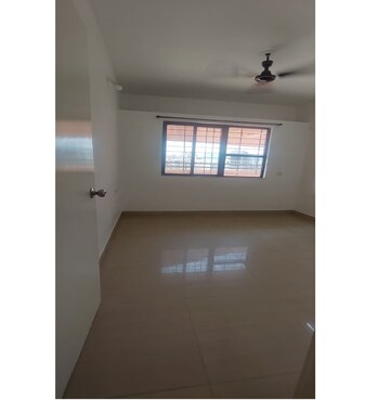 Room in 3 BHK Apartment at Bhansali Whispering Winds, Pashan – for Rent