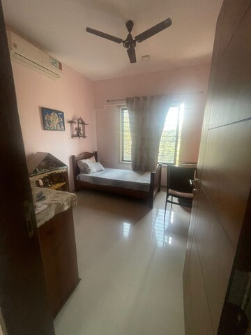 Bedroom in 3 BHK Apartment at Chembur – for Sale