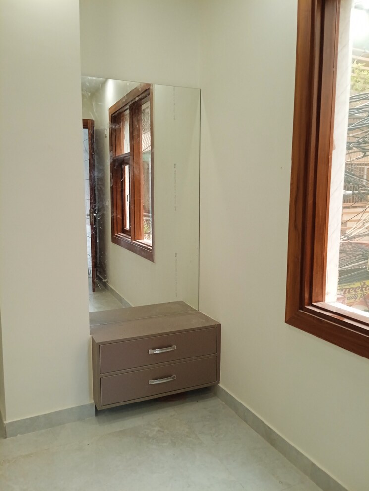 undefined, mahavir enclave 1 3 Bedroom 1000 Sq.Ft. Builder Floor In Mahavir Enclave 1 Delhi 8148690