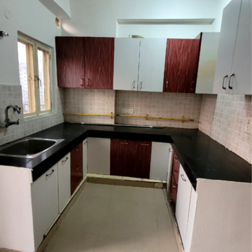 Kitchen in 2.5 BHK Apartment at Jm Orchid, Sector 76 – for Sale