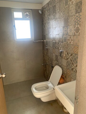 Bathroom in 3 BHK Apartment at Majestique Signature Towers, Balewadi – for Rent