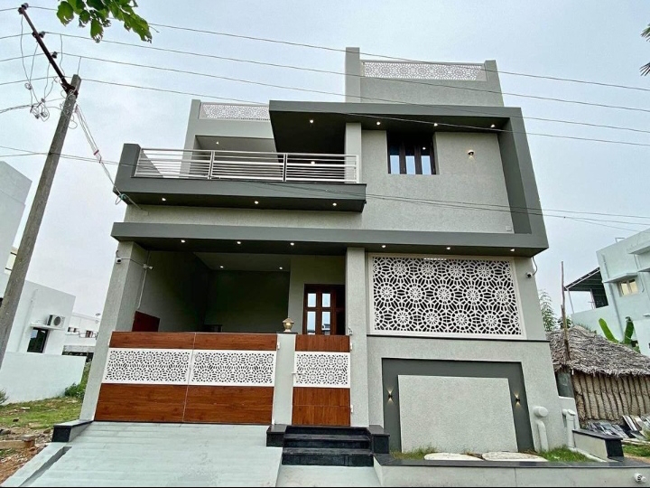 Plot For Sale in Gated Society Villa With 