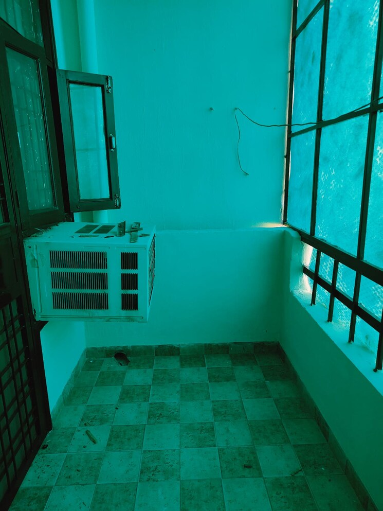 undefined, ss-southend-floors 3 Bedroom 1840 Sq.Ft. Builder Floor In South City 2 Gurgaon 8148947