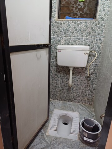 Bathroom in 1 BHK Apartment at Sector 5 Ghansoli – for Rent