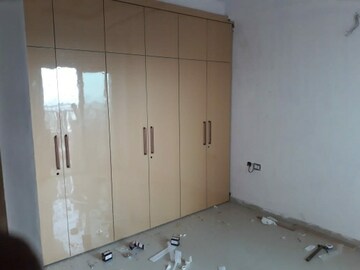 Room in 2 BHK Apartment at Gulmohur Garden, Raj Nagar Extension – for Rent