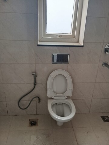 Bathroom in 2 BHK Apartment at BPTP Discovery Park, Sector 80 – for Sale