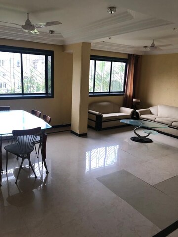 Living Room in 2 BHK Apartment at Bandra West – for Rent