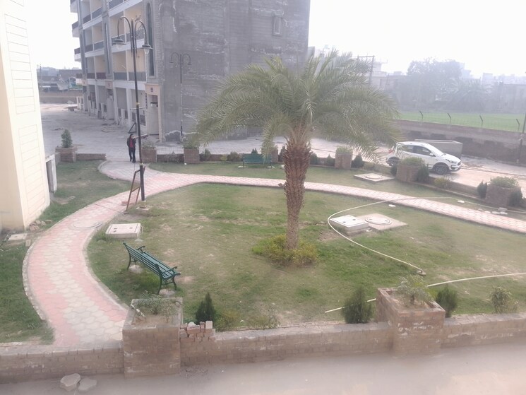 Balcony, kharar 3 Bedroom 1400 Sq.Ft. Apartment In Kharar Mohali 8149057