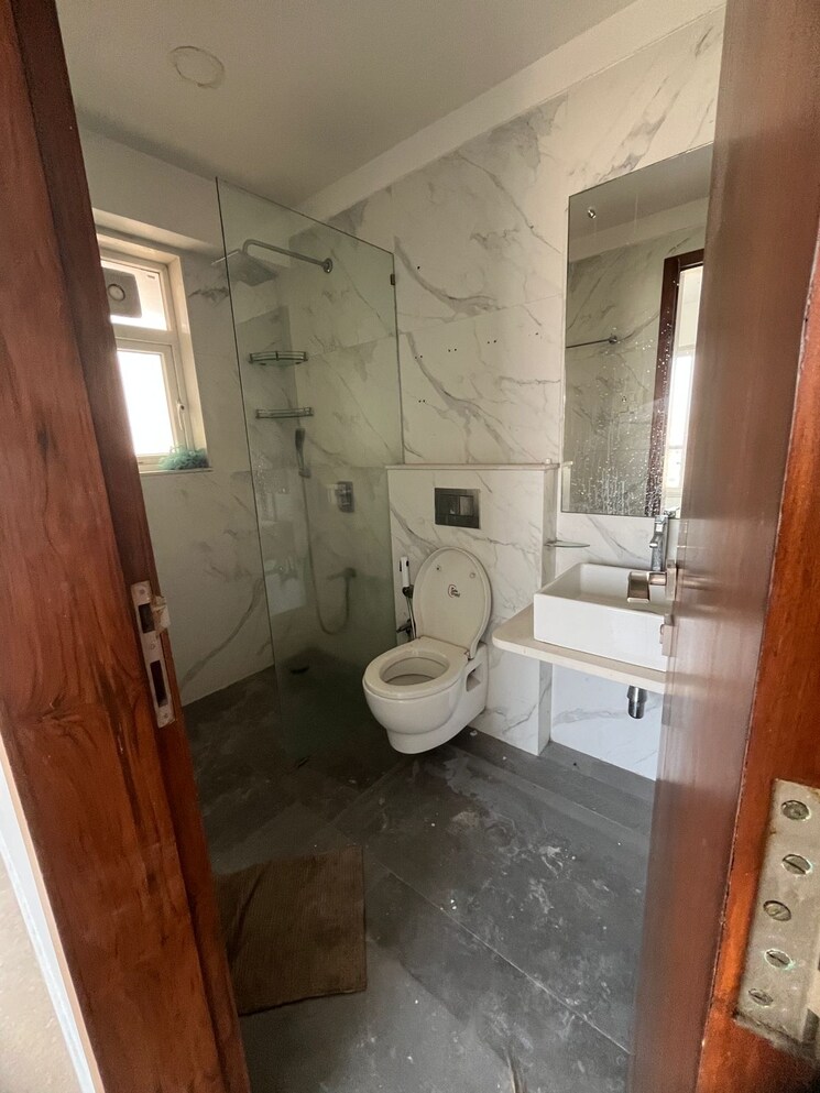 Bathroom, woodstock-apartment-khar 3 Bedroom 1100 Sq.Ft. Apartment In Khar West Mumbai 8149095