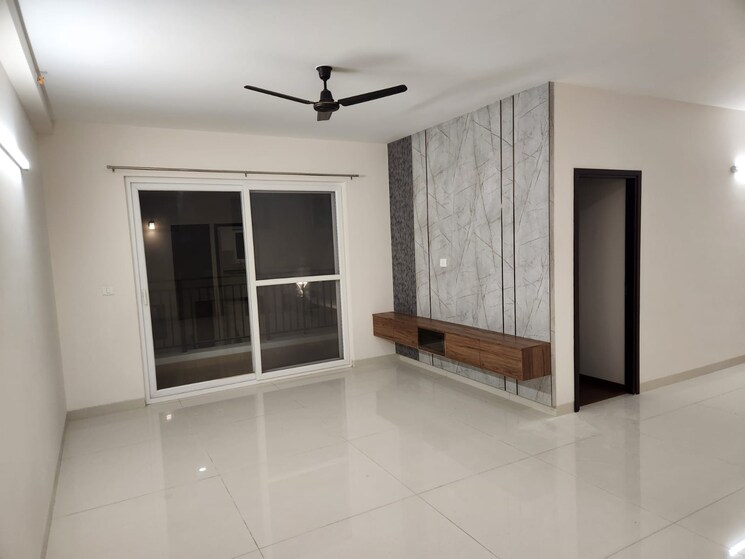 Room, bellandur 4 Bedroom 2500 Sq.Ft. Apartment In Bellandur Bangalore 8149137