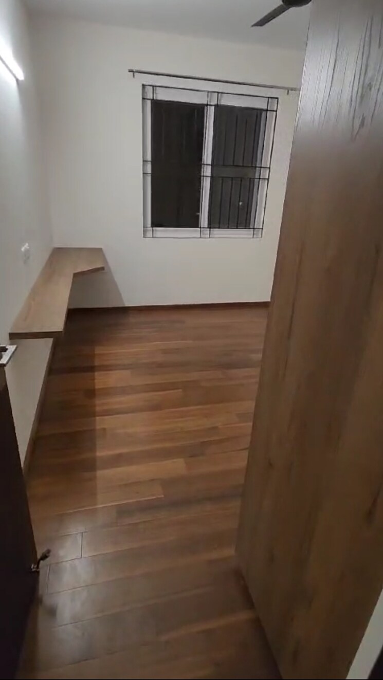 Room, bellandur 4 Bedroom 2500 Sq.Ft. Apartment In Bellandur Bangalore 8149137