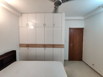 Room in 1 BHK Apartment at Bhartiya Nikoo Homes, Thanisandra Main Road – for Rent
