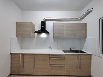 Bathroom in 1 BHK Apartment at Bhartiya Nikoo Homes, Thanisandra Main Road – for Rent