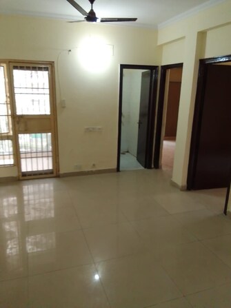 2 BHK Apartment For Rent in Panchsheel Hynish Sector 1 Greater Noida Greater Noida  8149279