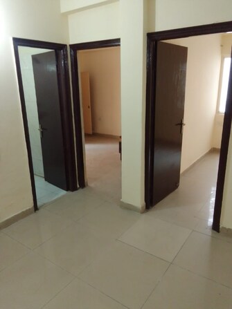 2 BHK Apartment For Rent in Panchsheel Hynish Sector 1 Greater Noida Greater Noida  8149279