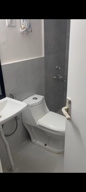 Bathroom in 2 BHK Apartment at Suncity Avenue 76, Sector 76 – for Rent