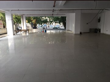 Parking in  Office Space in IT/SEZ at Sector 63 – for Rent
