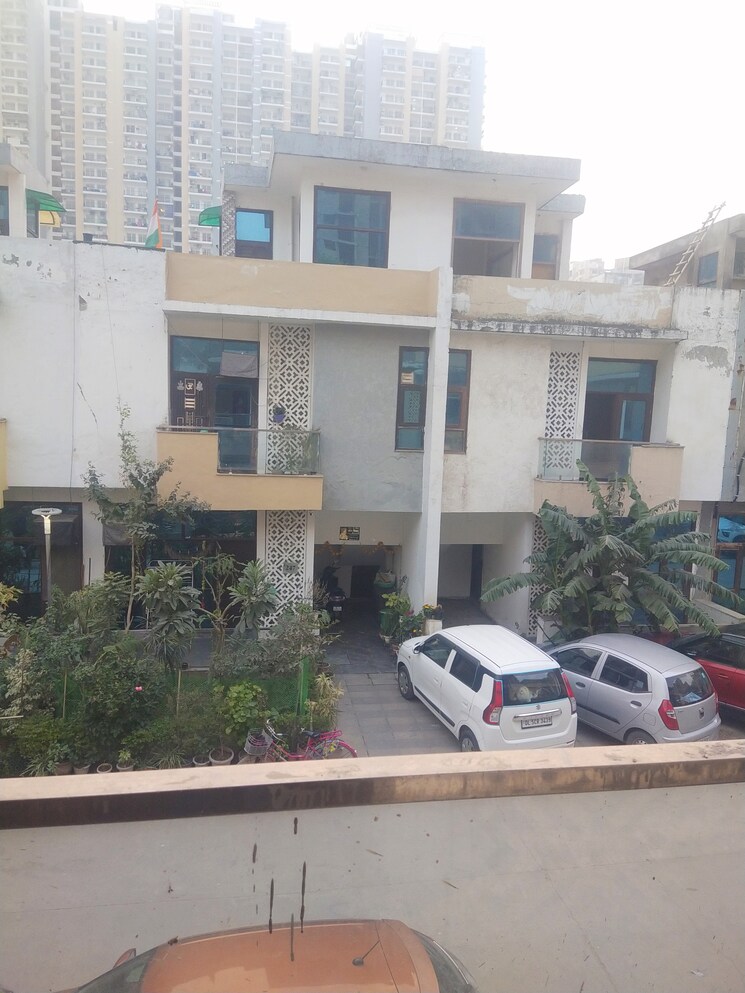 Exterior View, kingson-green-villa-phase-2 3.5 Bedroom 1828 Sq.Ft. Villa In Panchsheel Green Greater Noida 8149336