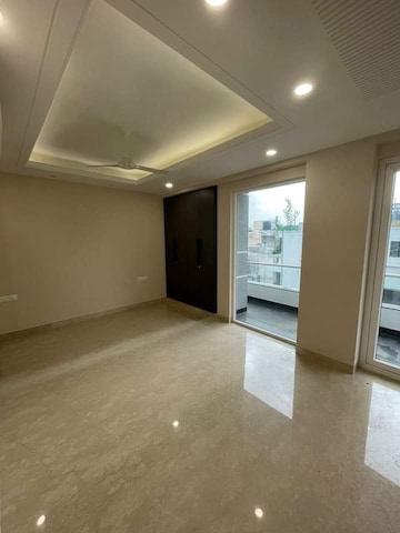 Room in 3 BHK Builder Floor at Freedom Fighters Enclave – for Rent