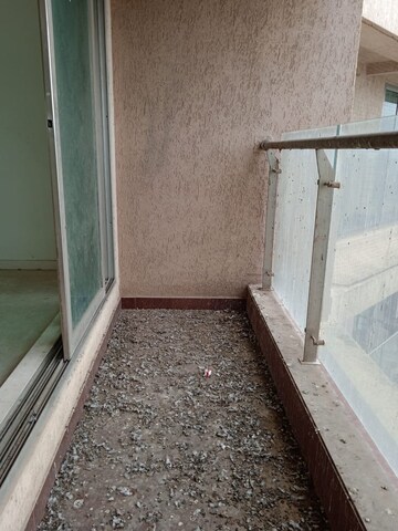 Balcony in 4 BHK Apartment at Rajesh Raj Grandeur, Powai – for Sale