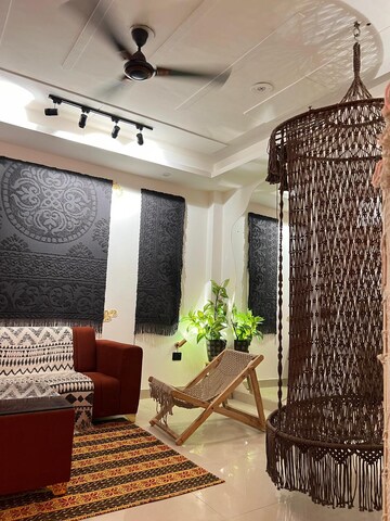 Living Room in 2 BHK Builder Floor at Saket – for Rent