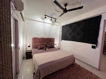 Bathroom in 2 BHK Builder Floor at Saket – for Rent