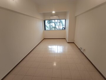 2 BHK Apartment For Rent in Bandra West