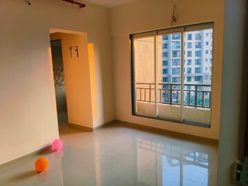 Room in 1 BHK Apartment at Vihang Golden Hills, Owale – for Rent
