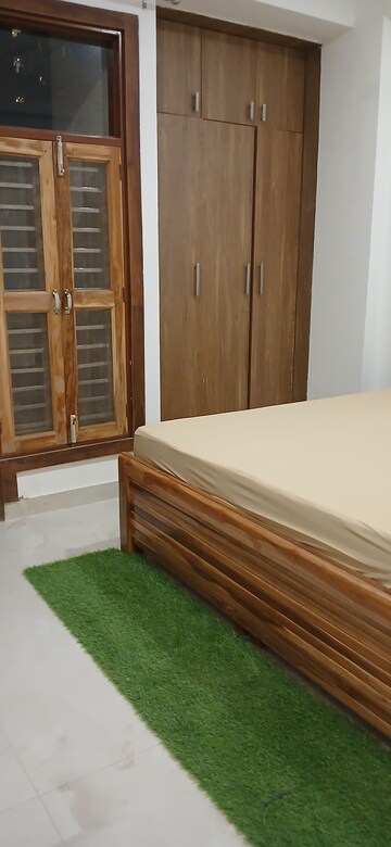 Room in 2 BHK Builder Floor at Ardee City, Sector 52 – for Rent