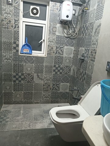Attached Bathroom in 2 BHK Apartment at Dadar East – for Rent