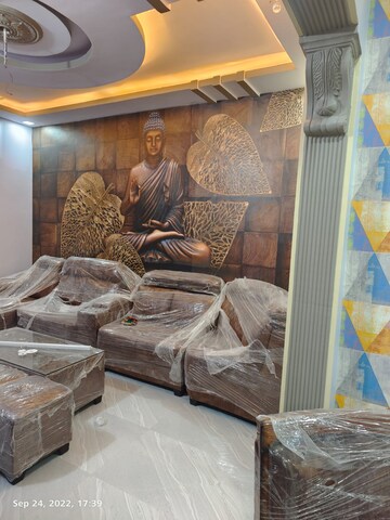 Living Room in 3 BHK Independent House at Jankipuram Extension – for Sale