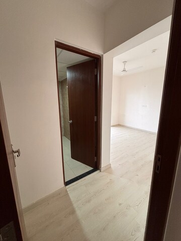 Room in 4 BHK Apartment at Shapoorji Pallonji Joyville Gurgaon, Sector 102 – for Rent
