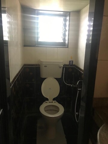 Bathroom in 1 BHK Apartment at Andheri West – for Rent